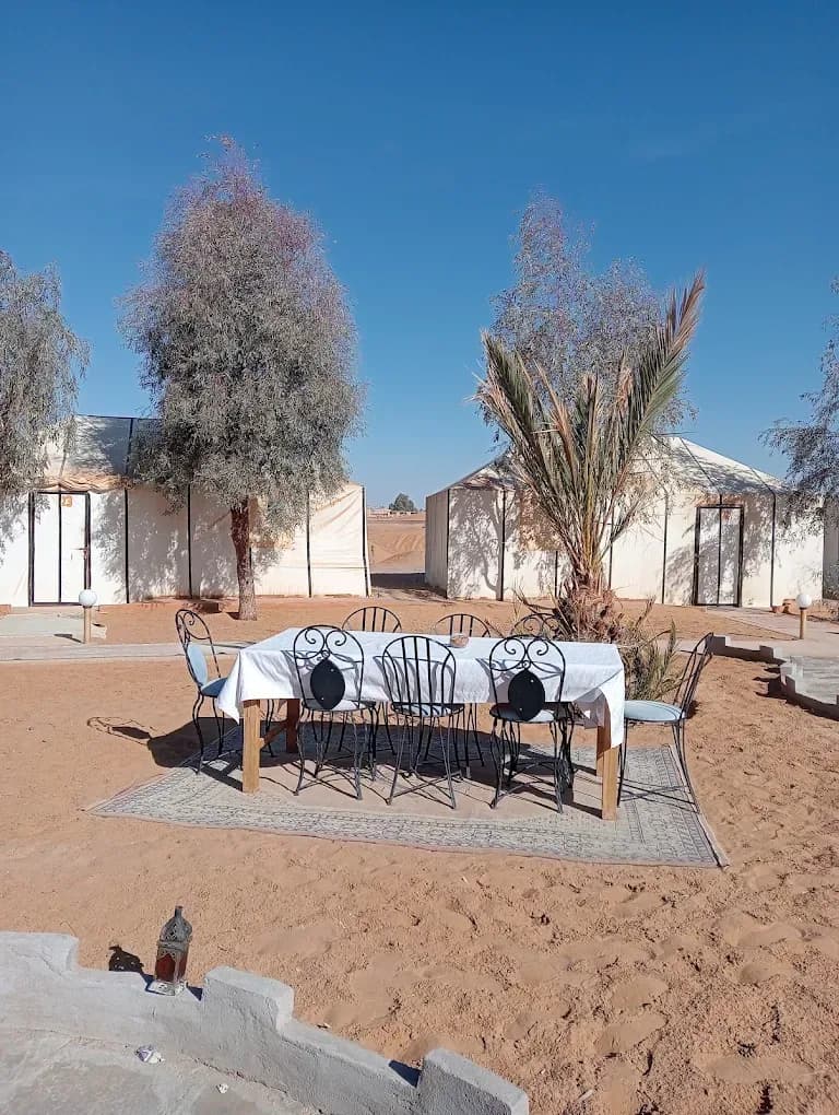 Campamento de lujo en el desierto