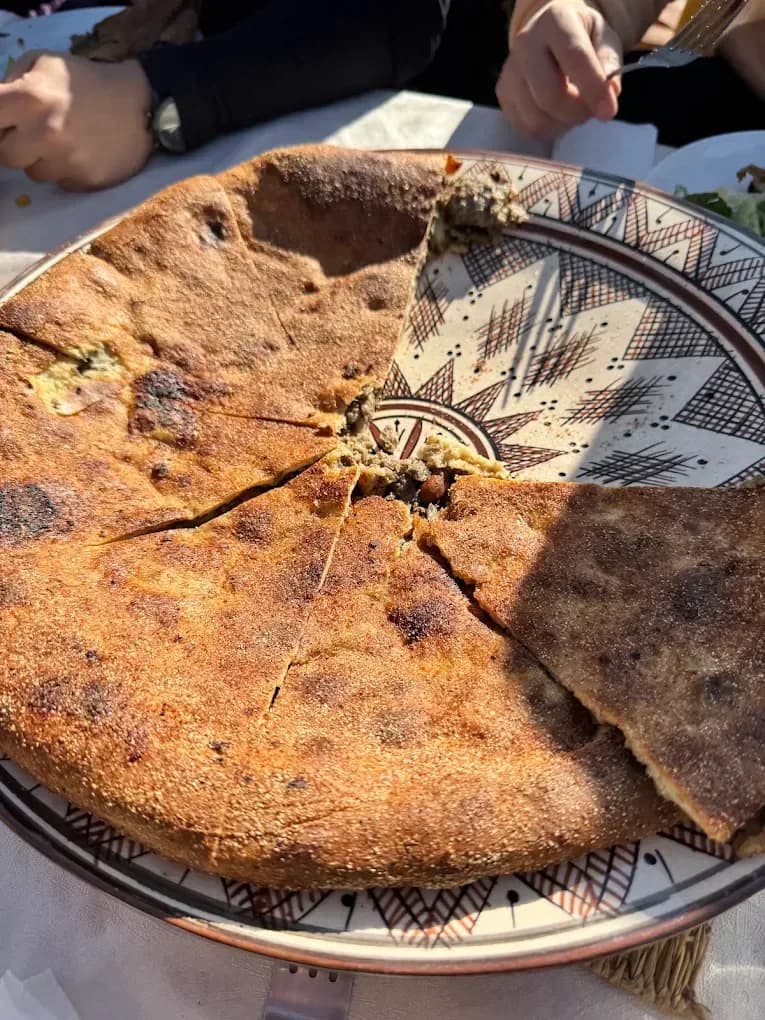 Medfouna, la pizza bereber del desierto