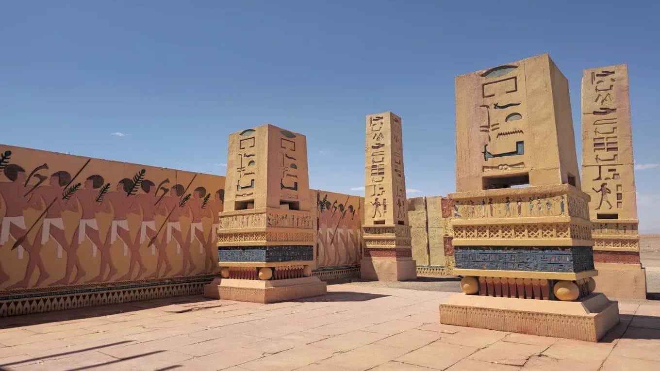 Decorado egipcio en los estudios de Ouarzazate