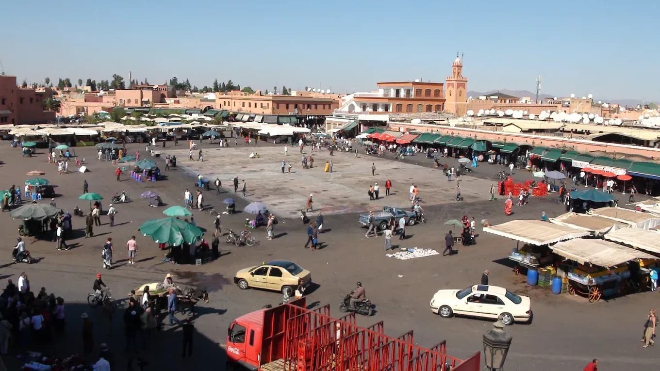 Plaza Jemaa el-Fna de día